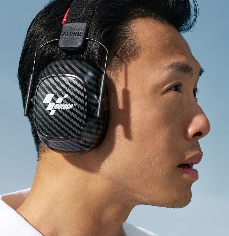 Gehoorbescherming voor formule 1 en MotoGP races  Alpine hearing protection Oordoppen oorkappen beschermen uw oor red dot award MotoGP Formula1 F1  Formula 1® Pacing Pro Oordoppen Formula 1® Racing Pro Oorkap Racing Muffy Kids